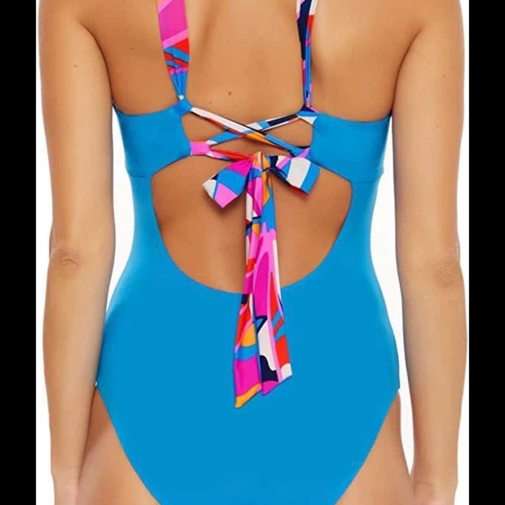 Trina Turk Women’s Rio Reversible Colorful Halter Neck 2 in 1 One Piece Swimsuit - Picture 10 of 10
